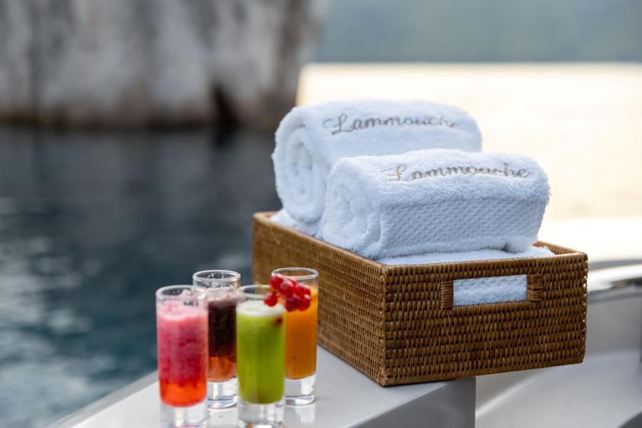 Cocktails and towels - LAMMOUCHE PHOTOSHOOT - SYM Superyacht Management, Port Camille Rayon, Golfe Juan