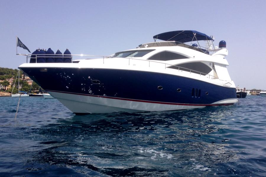  sunseeker-75-yacht-blue-seas-SYM